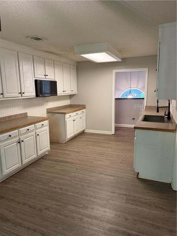 4 bedroom, 3 bathroom, 2,132 sq ft single family residence for sale at 2023 Emerald Pointe Drive, Winder, GA 30680 — photo 6