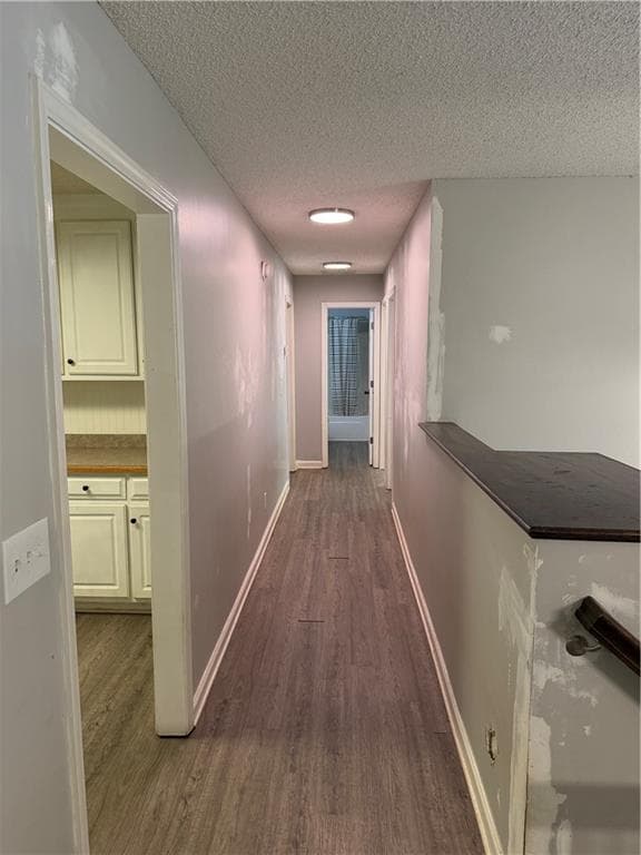 4 bedroom, 3 bathroom, 2,132 sq ft single family residence for sale at 2023 Emerald Pointe Drive, Winder, GA 30680 — photo 7