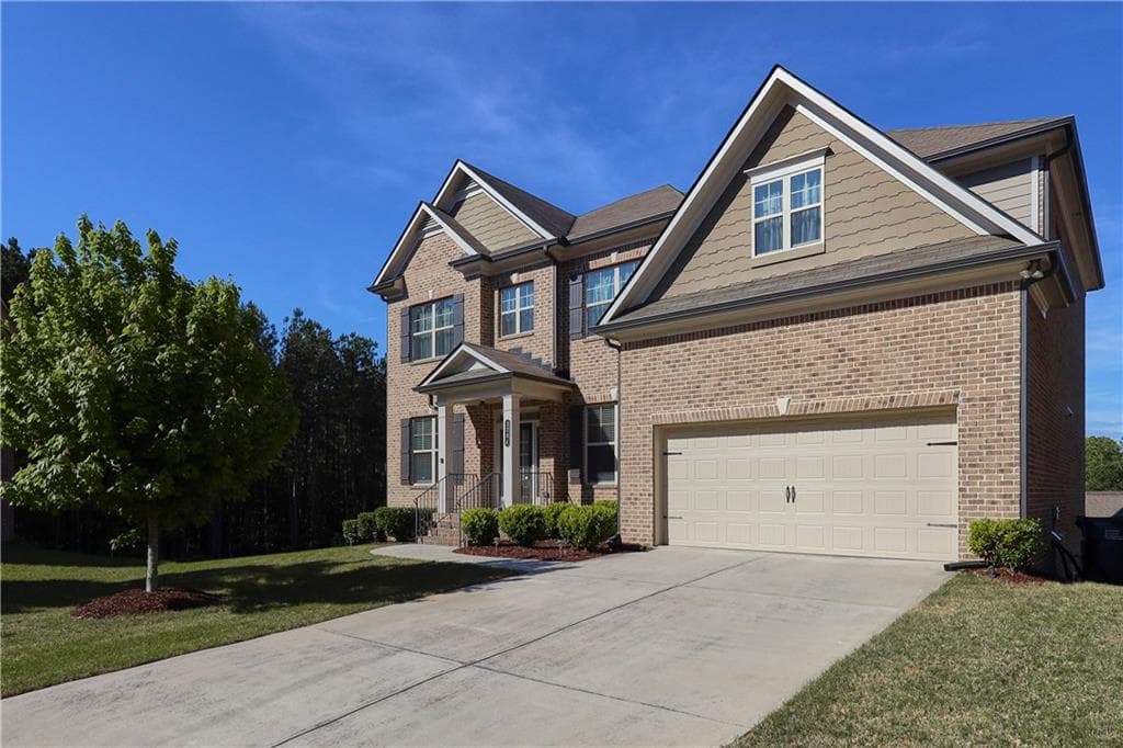 5 bedroom, 4 bathroom, 3,618 sq ft single family residence for rent at 3204 Ivy Farm Path, Buford, GA 30519 for $3,200 a month — photo 1 of 33
