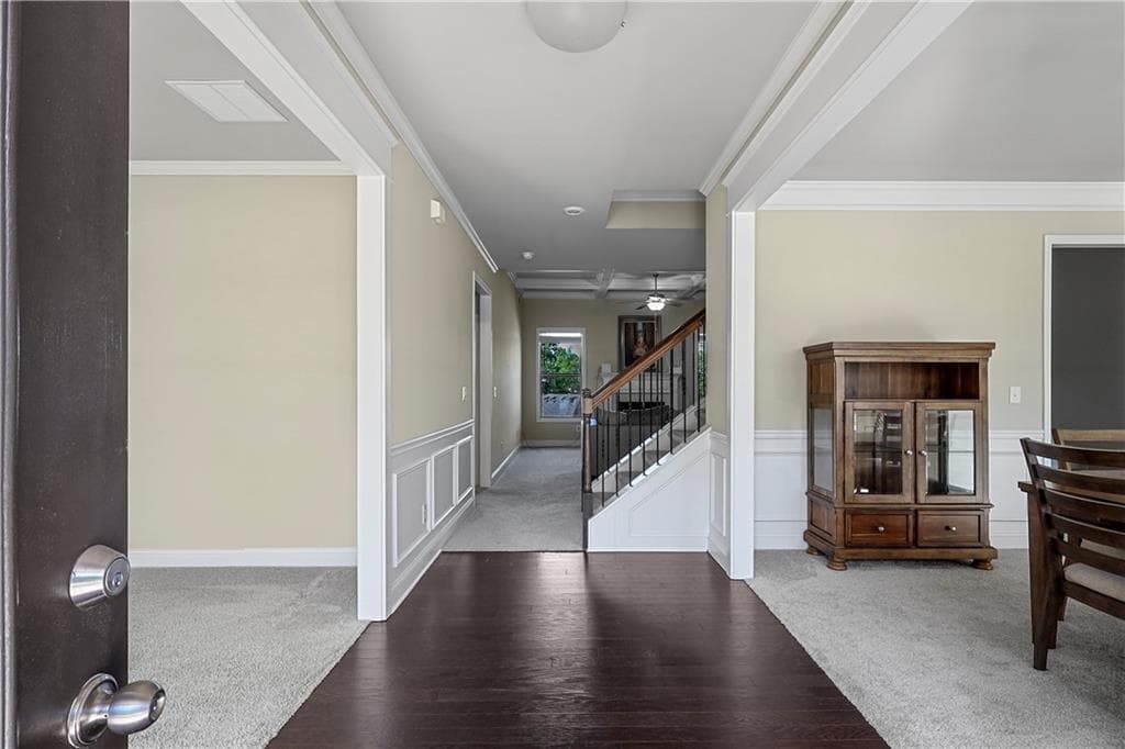 5 bedroom, 4 bathroom, 3,618 sq ft single family residence for rent at 3204 Ivy Farm Path, Buford, GA 30519 for $3,200 a month — photo 4
