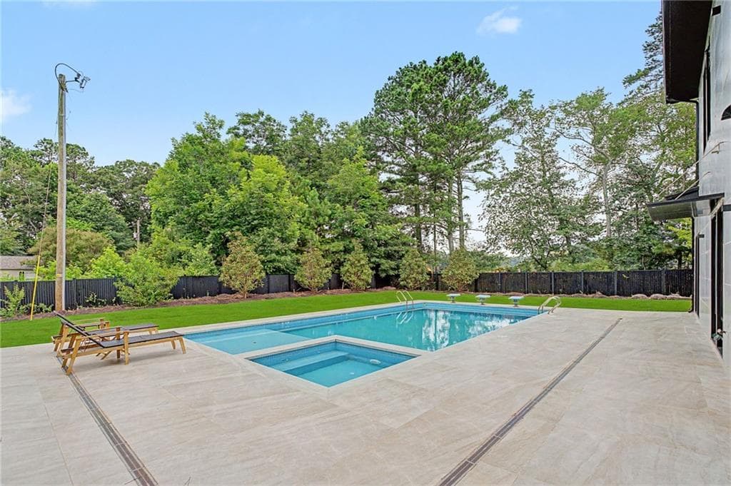 6 bedroom, 7 bathroom, 6,485 sq ft single family residence for sale at 1670 Old Atlanta Road, Cumming, GA 30041 — photo 7