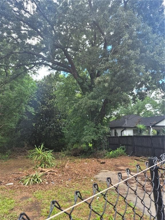 single family residence for sale at 1220 Bolton Road, Atlanta, GA 30331 — photo 3