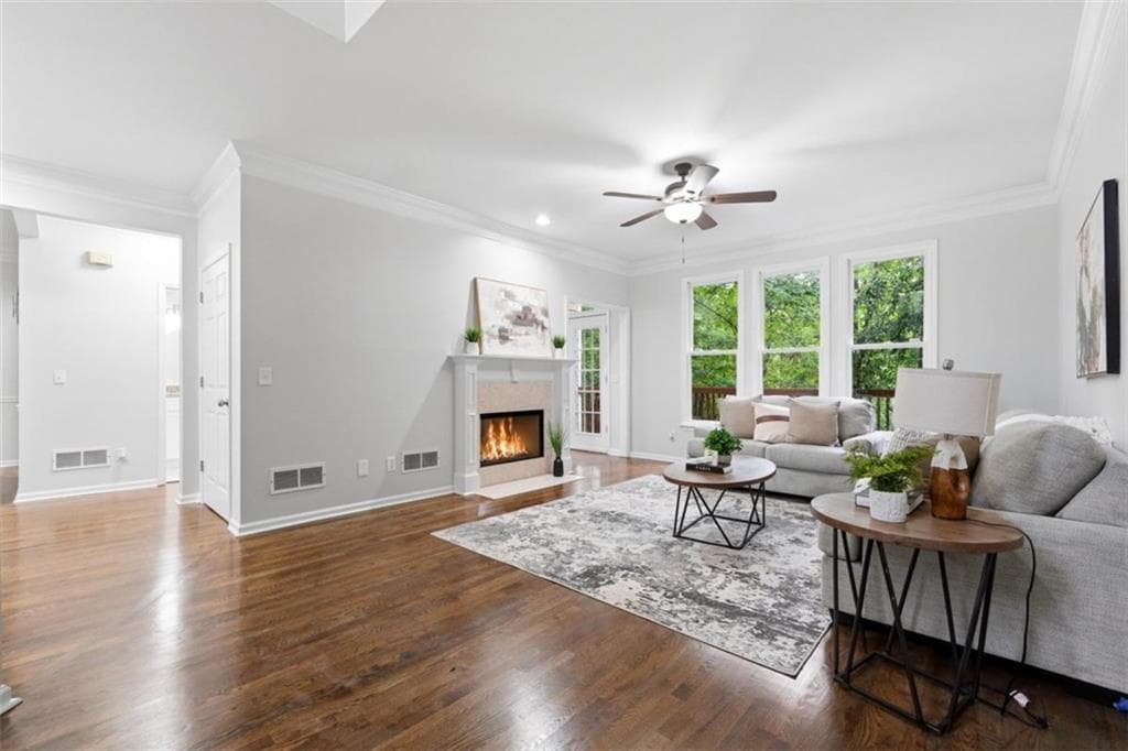 5 bedroom, 4 bathroom, 3,489 sq ft single family residence under contract at 6018 Vicksburg Court, Conyers, GA 30094 — photo 10