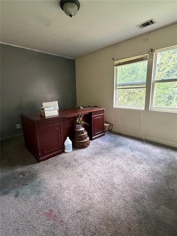 4 bedroom, 3 bathroom, 2,382 sq ft single family residence under contract at 4110 Emerald Lake Drive, Decatur, GA 30035 — photo 10