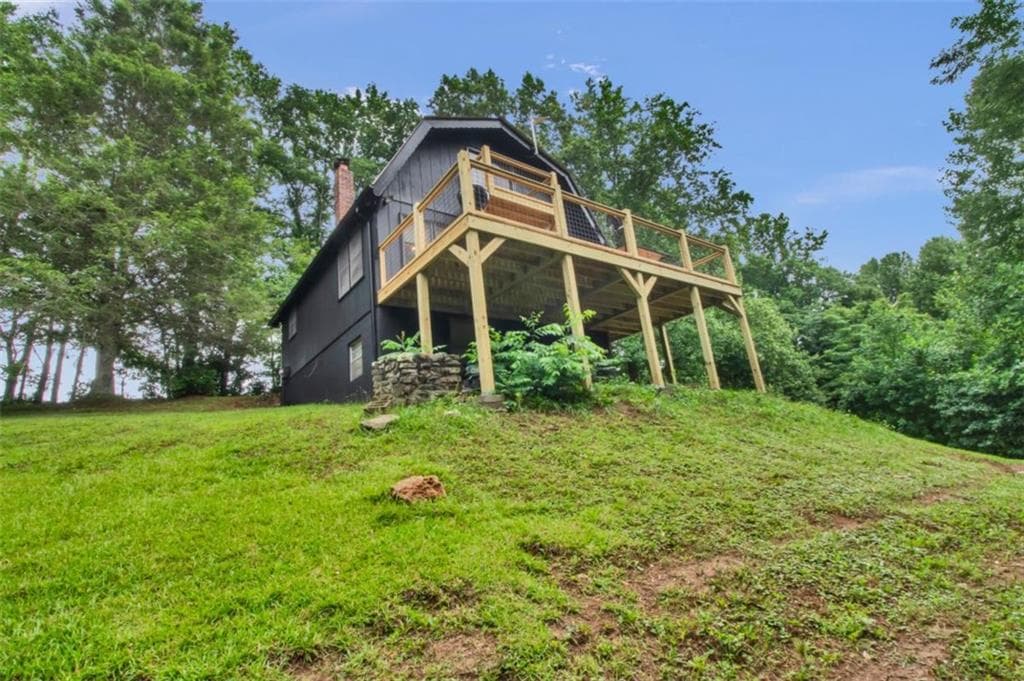 2 bedroom, 2 bathroom, 1,044 sq ft single family residence under contract at 265 Holly Hill Road, Suches, GA 30572 — photo 5
