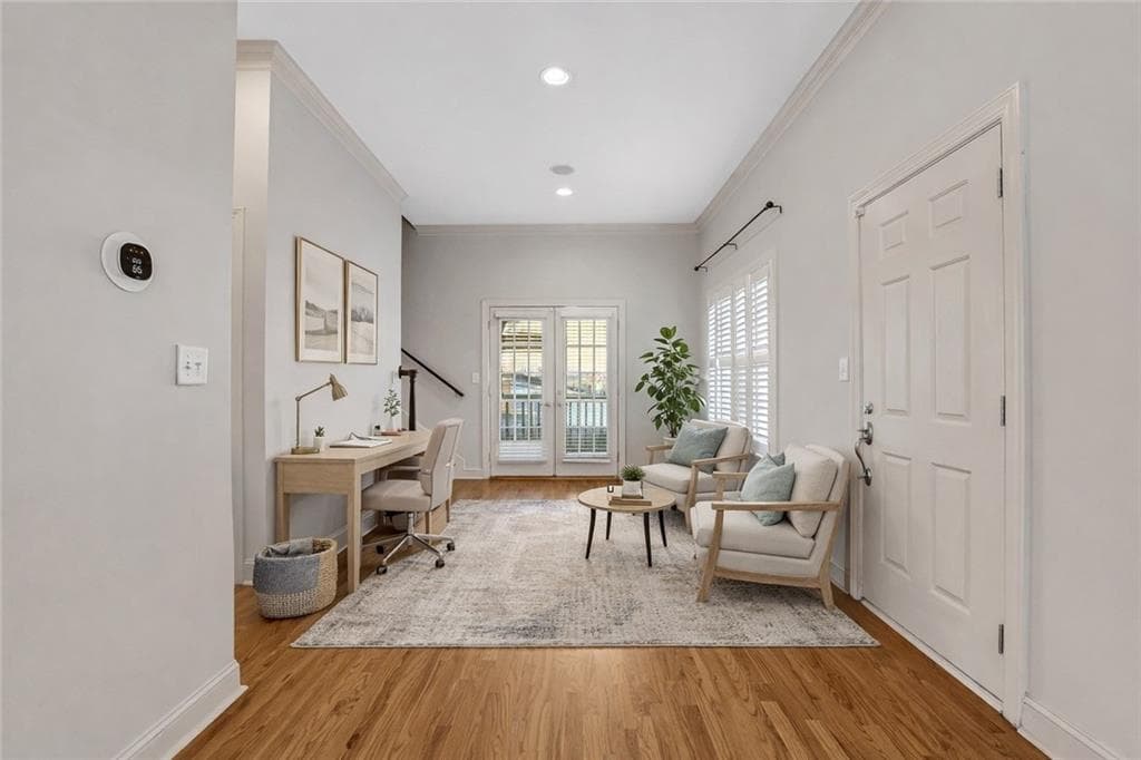 3 bedroom, 4 bathroom, 2,116 sq ft townhouse for sale at 225 Carlyle Park Drive, Atlanta, GA 30307 — photo 2