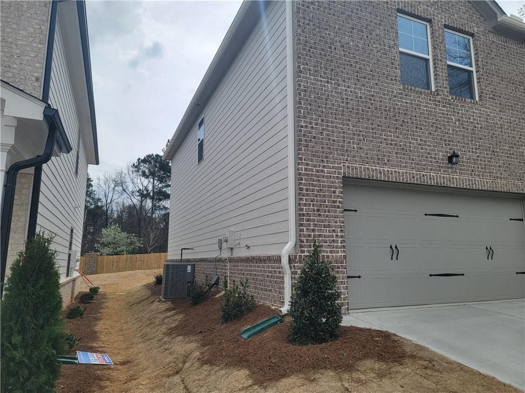4 bedroom, 3 bathroom, 2,178 sq ft single family residence for rent at 4217 Waxwing Street, Hoschton, GA 30548 for $2,200 a month — photo 3