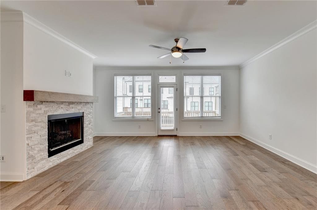 3 bedroom, 4 bathroom, 2,000 sq ft townhouse for sale at 603 Millcroft Boulevard, Buford, GA 30518 — photo 8