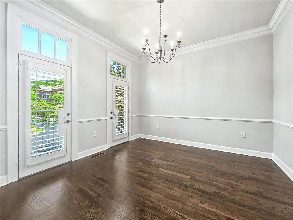 4 bedroom, 5 bathroom, 2,425 sq ft townhouse for sale at 302 Riversgate Drive 55, Atlanta, GA 30339 — photo 6