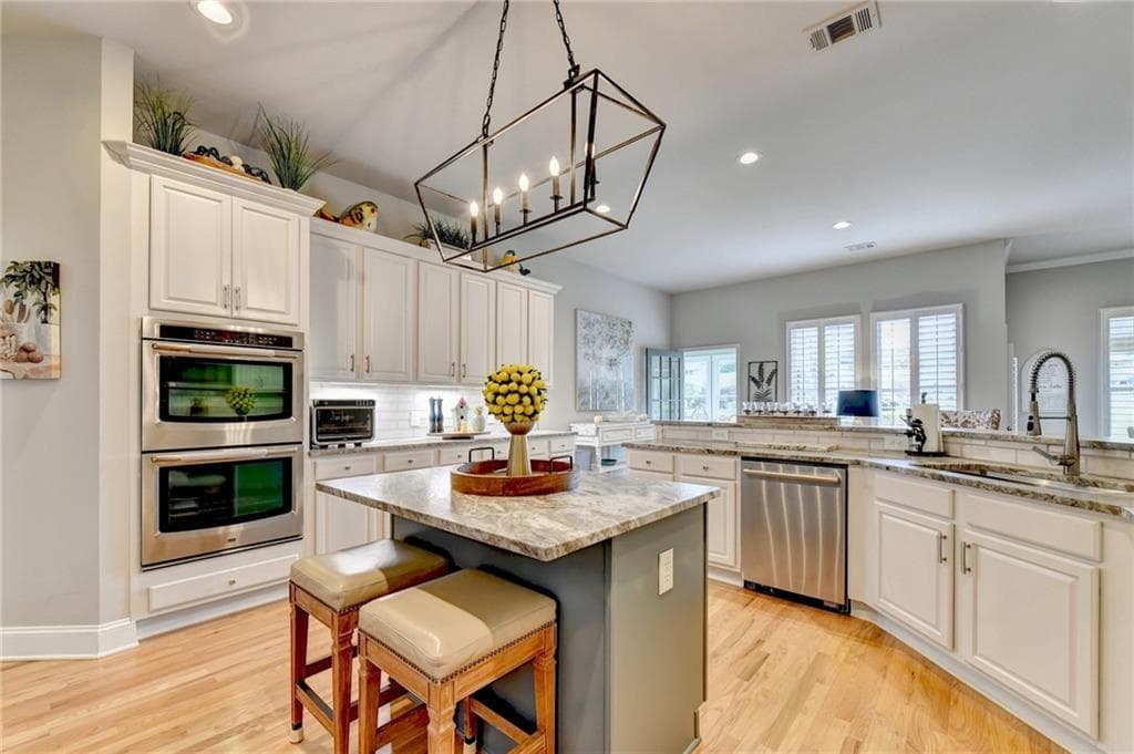 4 bedroom, 3 bathroom, 3,536 sq ft single family residence for sale at 5340 Old Haven Court, Cumming, GA 30041 — photo 5