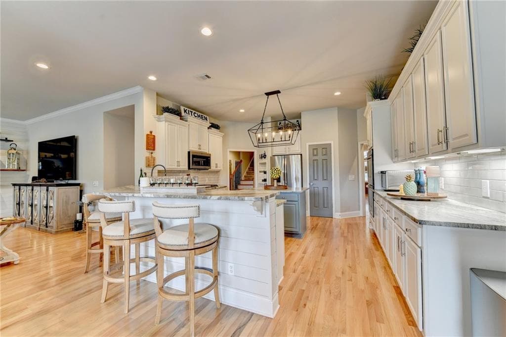 4 bedroom, 3 bathroom, 3,536 sq ft single family residence for sale at 5340 Old Haven Court, Cumming, GA 30041 — photo 9