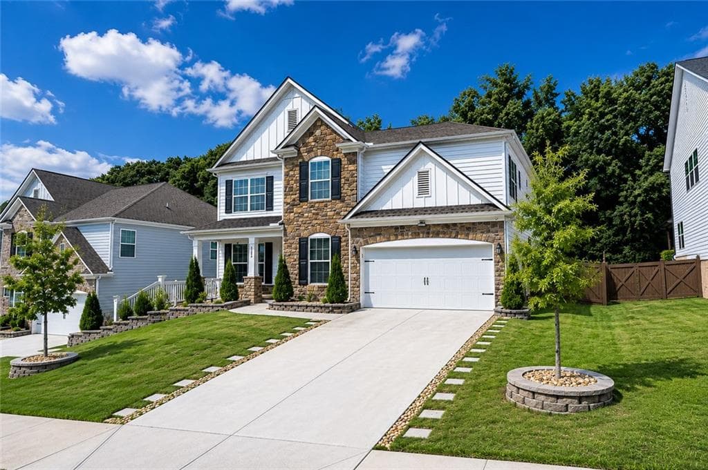 5 bedroom, 4 bathroom, 3,332 sq ft single family residence under contract at 5345 Loring Street, Cumming, GA 30040 — photo 5