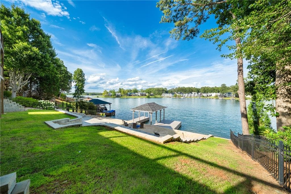 4 bedroom, 5 bathroom, 4,247 sq ft single family residence for sale at 9058 Woodlake Lane, Villa Rica, GA 30180 — photo 5