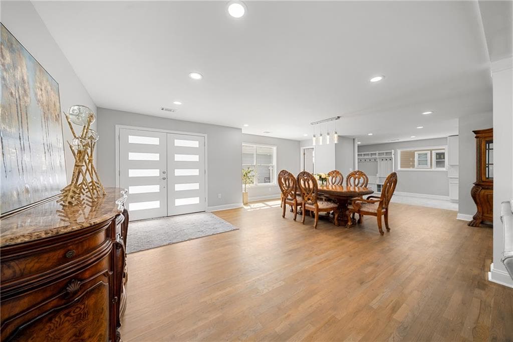 4 bedroom, 5 bathroom, 4,247 sq ft single family residence for sale at 9058 Woodlake Lane, Villa Rica, GA 30180 — photo 10
