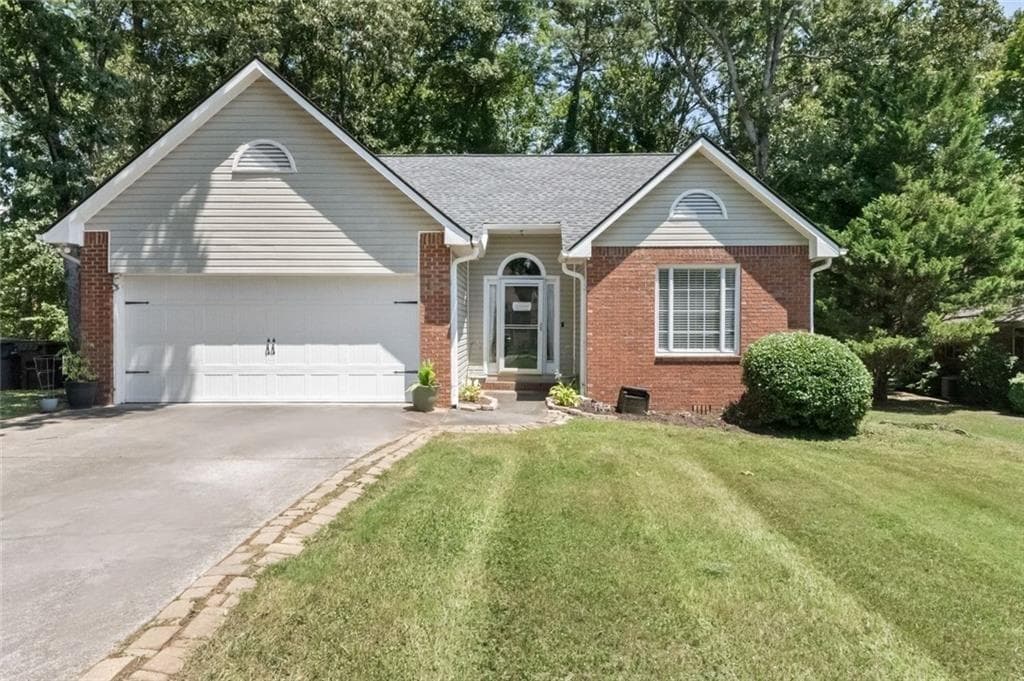 3 bedroom, 2 bathroom, 1,254 sq ft single family residence sold at 45 White Oak Dr Drive, Cartersville, GA 30121