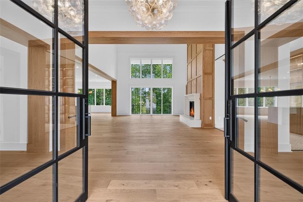 5 bedroom, 7 bathroom, 8,161 sq ft single family residence under contract at 6141 Bethany View Trail, Buford, GA 30518 — photo 3