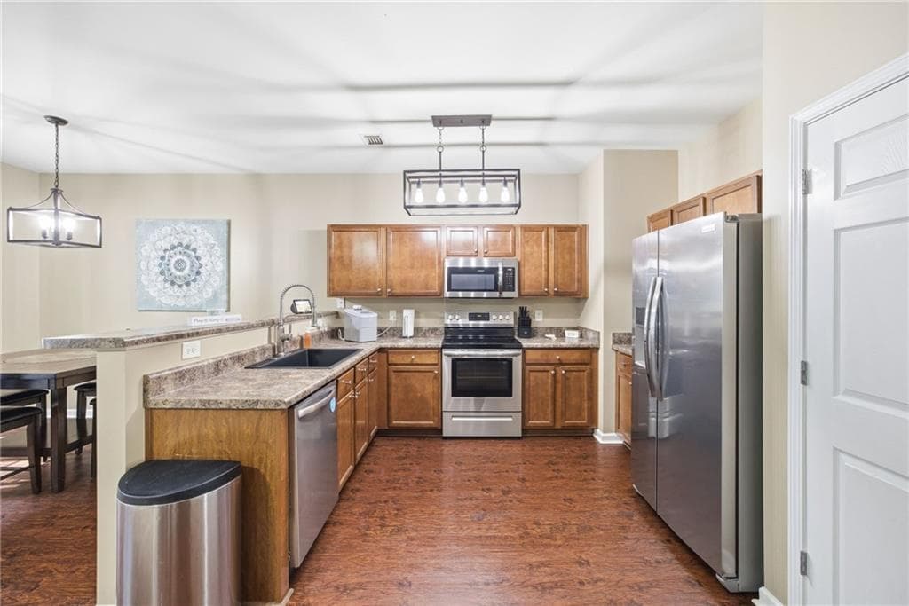 3 bedroom, 3 bathroom, 1,540 sq ft townhouse under contract at 536 Oakside Place, Acworth, GA 30102 — photo 9