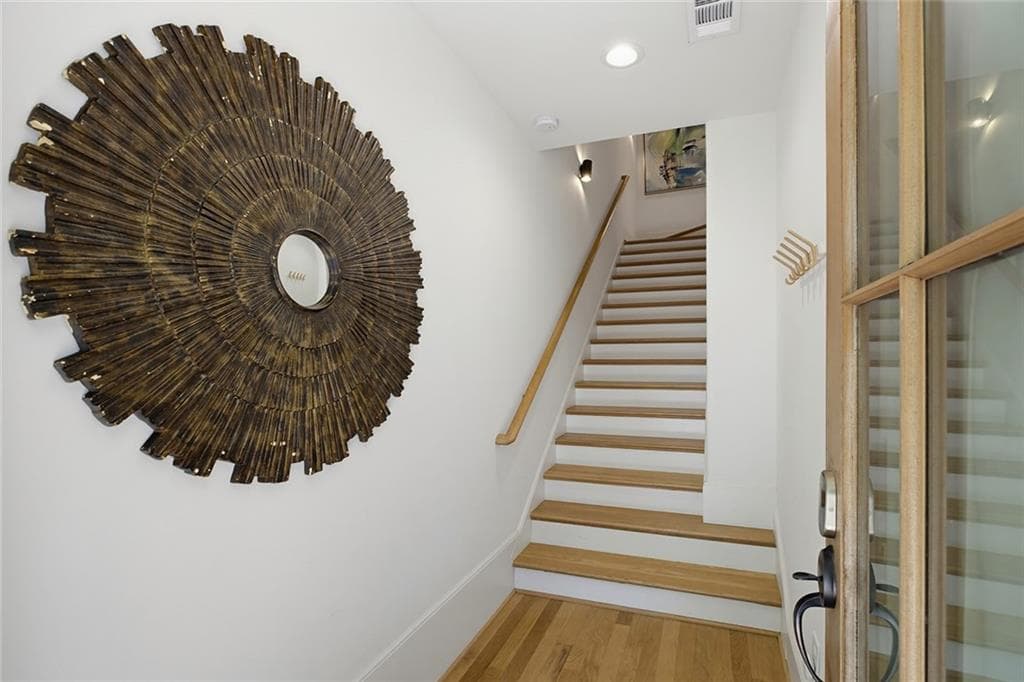 2 bedroom, 3 bathroom, 1,264 sq ft townhouse for sale at 230 Colebrook Street, Atlanta, GA 30307 — photo 5