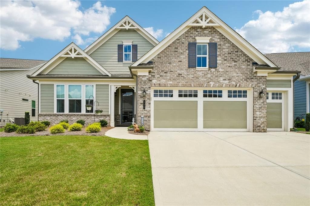 2 bedroom, 2 bathroom, 2,250 sq ft single family residence for sale at 136 Conway Trail, Hoschton, GA 30548