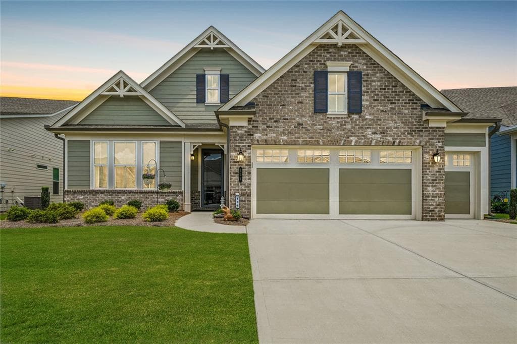 2 bedroom, 2 bathroom, 2,250 sq ft single family residence for sale at 136 Conway Trail, Hoschton, GA 30548 — photo 2