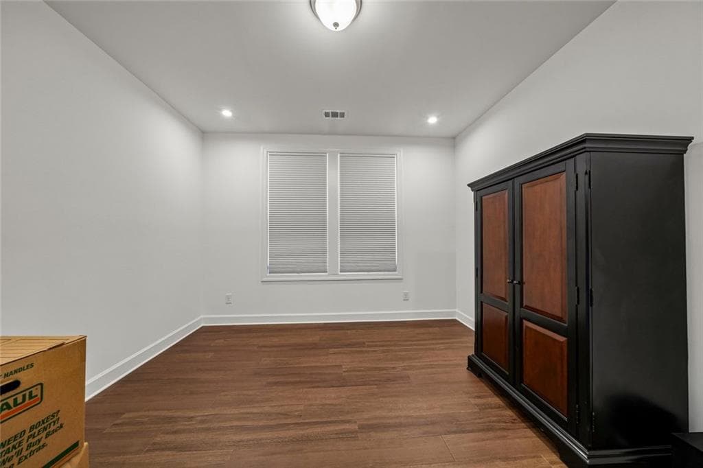 2 bedroom, 2 bathroom, 2,250 sq ft single family residence for sale at 136 Conway Trail, Hoschton, GA 30548 — photo 9