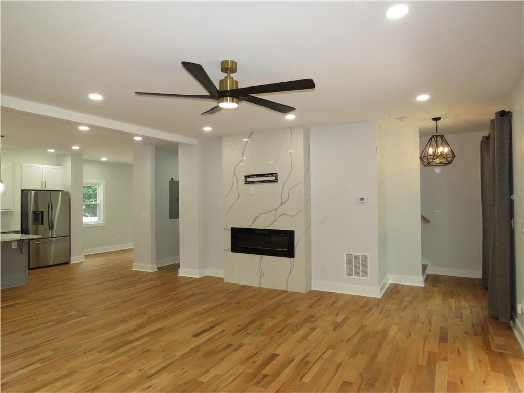 4 bedroom, 3 bathroom, 2,402 sq ft single family residence for sale at 1819 Avon Avenue, Atlanta, GA 30311 — photo 7
