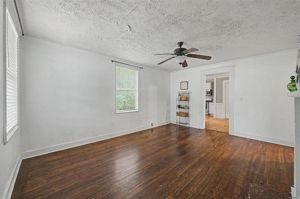 3 bedroom, 1 bathroom, 1,120 sq ft single family residence under contract at 45 3rd Shannon Street, Rome, GA 30161 — photo 5