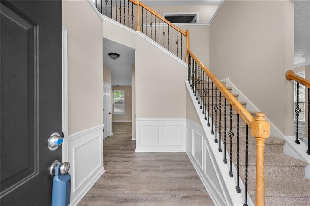 4 bedroom, 3 bathroom, 3,131 sq ft single family residence under contract at 3112 Kirkwood Drive, Kennesaw, GA 30144 — photo 4