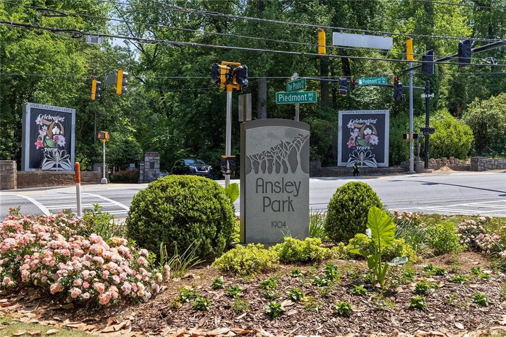 2 bedroom, 1 bathroom, 1,050 sq ft condominium for rent at 7 Park Lane J, Atlanta, GA 30309 for $2,650 a month — photo 4