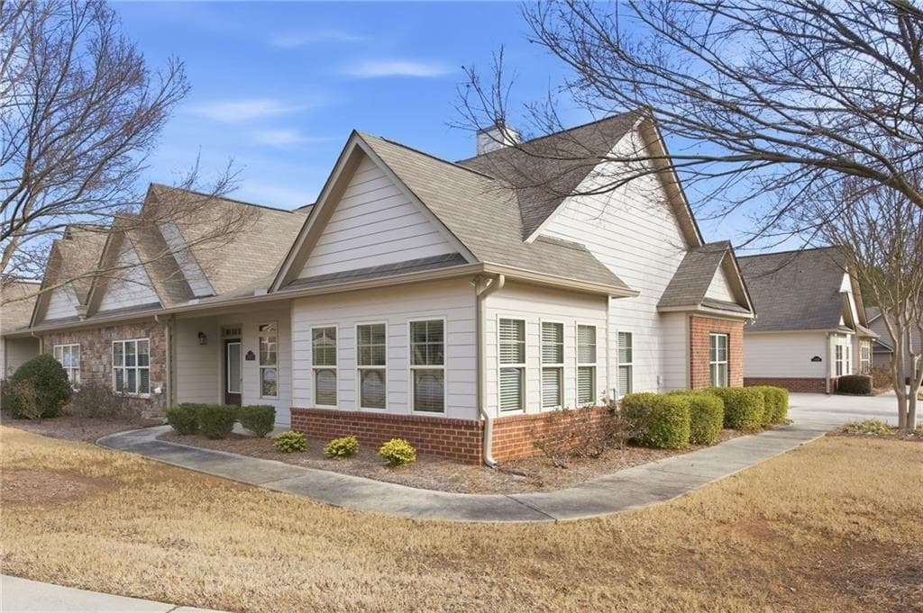 3 bedroom, 2 bathroom, 2,452 sq ft townhouse sold at 2403 Tree Arbor Way, Marietta, GA 30064