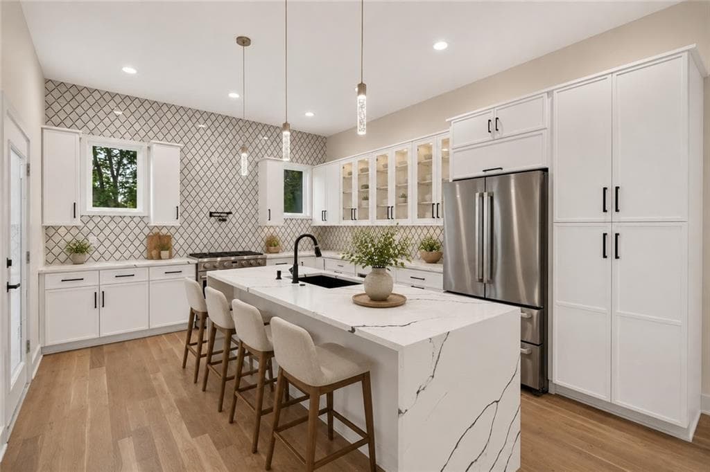 4 bedroom, 3 bathroom, 2,500 sq ft single family residence for sale at 1643 Walker Avenue, Atlanta, GA 30337 — photo 8