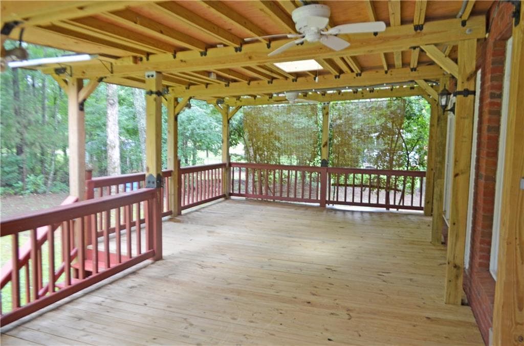 4 bedroom, 3 bathroom, 2,598 sq ft single family residence for sale at 1091 Glenwood Lane, Bogart, GA 30622 — photo 6