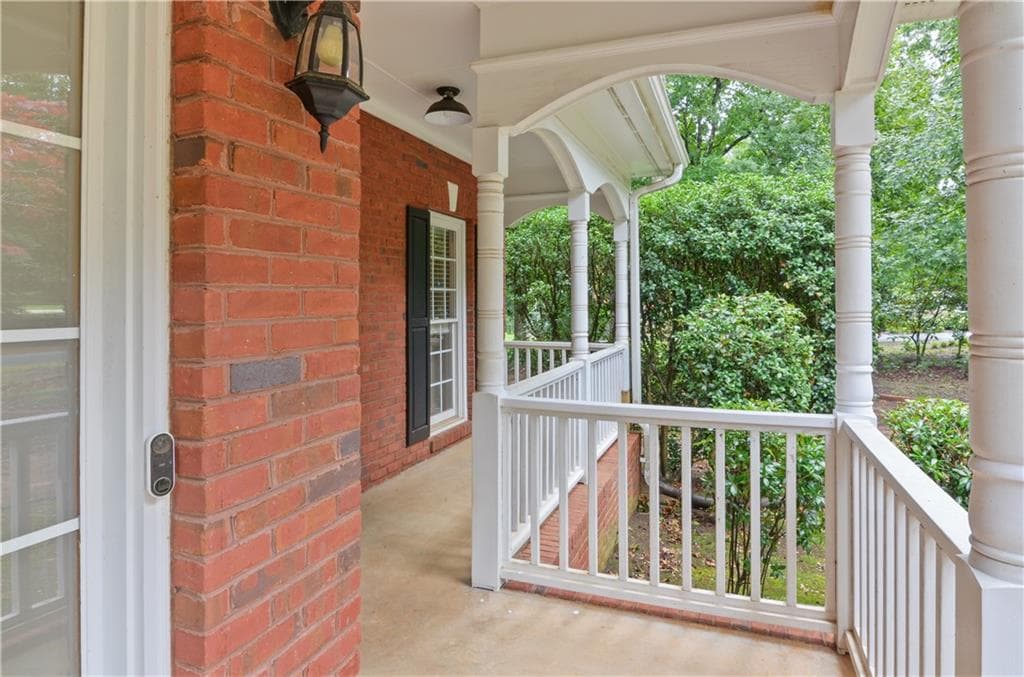 4 bedroom, 3 bathroom, 2,598 sq ft single family residence for sale at 1091 Glenwood Lane, Bogart, GA 30622 — photo 8