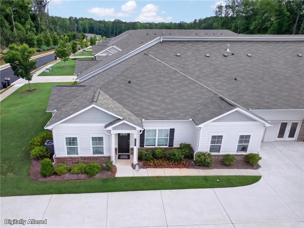 3 bedroom, 2 bathroom, 1,792 sq ft townhouse for sale at 3804 Shelleydale Drive 3, Powder Springs, GA 30127 — photo 3