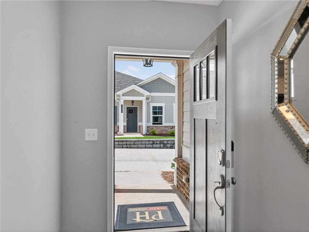 3 bedroom, 2 bathroom, 1,792 sq ft townhouse for sale at 3804 Shelleydale Drive 3, Powder Springs, GA 30127 — photo 7