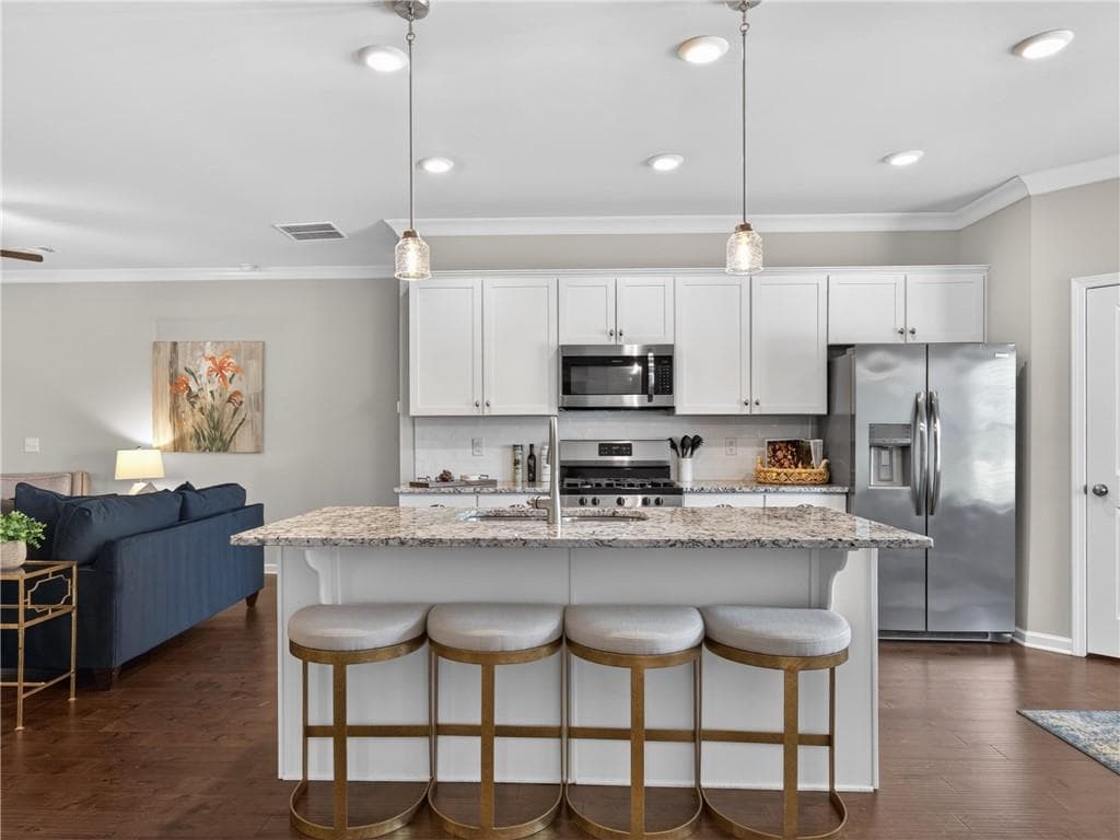 3 bedroom, 2 bathroom, 1,792 sq ft townhouse for sale at 3804 Shelleydale Drive 3, Powder Springs, GA 30127 — photo 9