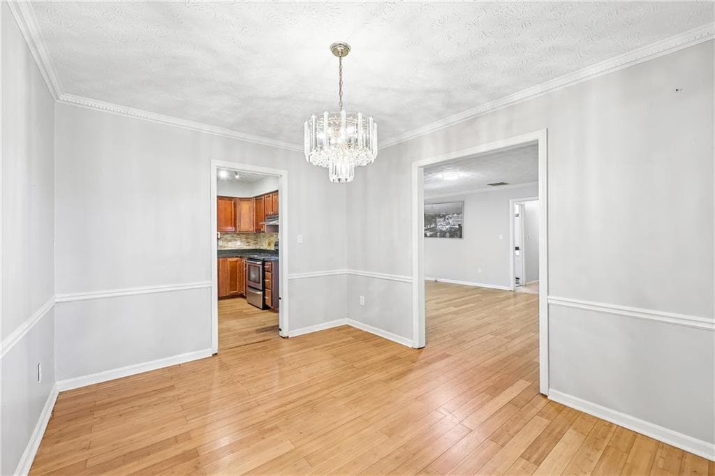 3 bedroom, 3 bathroom, 1,982 sq ft single family residence for sale at 1145 Christian Circle, Conyers, GA 30013 — photo 6