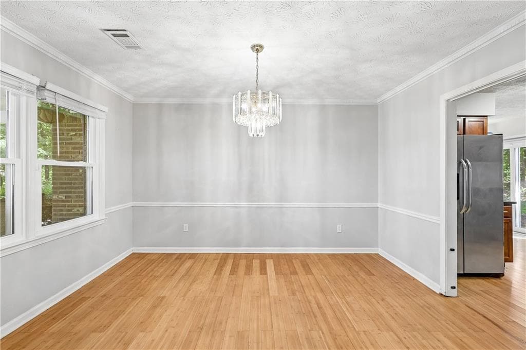3 bedroom, 3 bathroom, 1,982 sq ft single family residence for sale at 1145 Christian Circle, Conyers, GA 30013 — photo 7