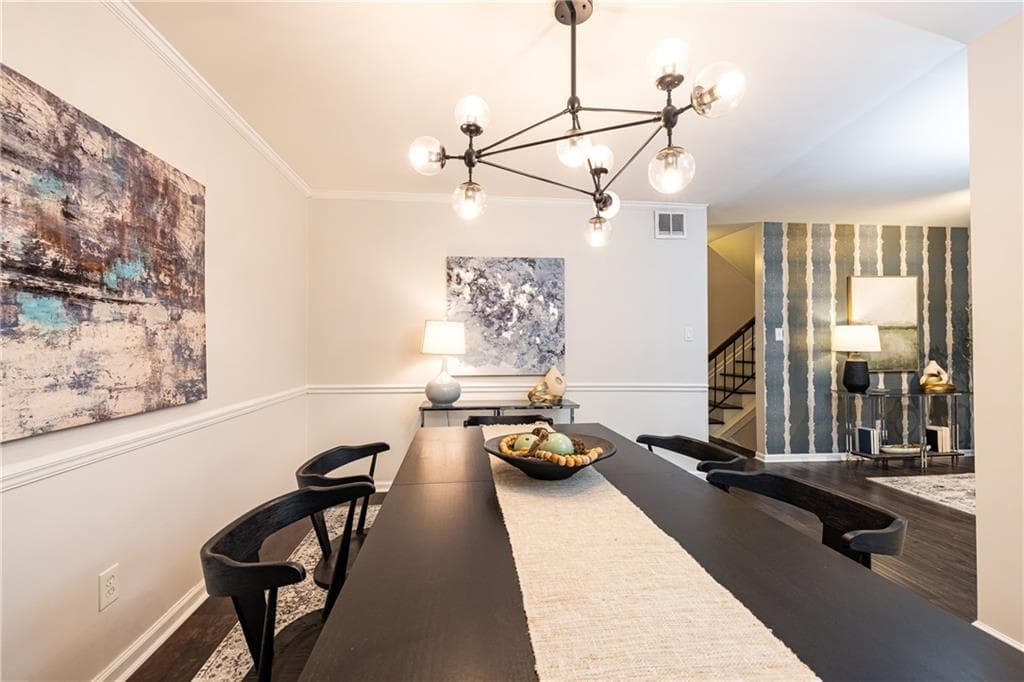 4 bedroom, 4 bathroom, 2,604 sq ft townhouse for sale at 3793 Paces Ferry West, Atlanta, GA 30339 — photo 8