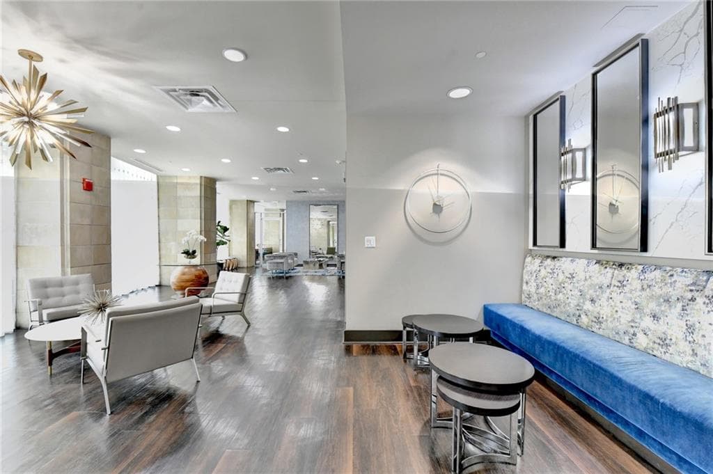 1 bedroom, 1 bathroom condominium for rent at 4561 Olde Perimeter Way 2607, Atlanta, GA 30346 for $1,800 a month — photo 4