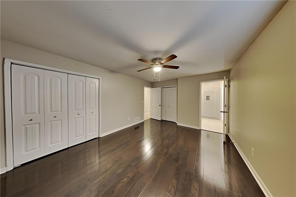 5 bedroom, 3 bathroom, 2,424 sq ft single family residence for sale at 2929 Manitoba Lane, Marietta, GA 30062 — photo 6