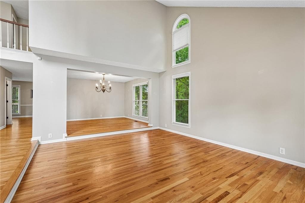 5 bedroom, 4 bathroom, 3,434 sq ft single family residence for sale at 5170 Forest Run Trace, Johns Creek, GA 30022 — photo 10