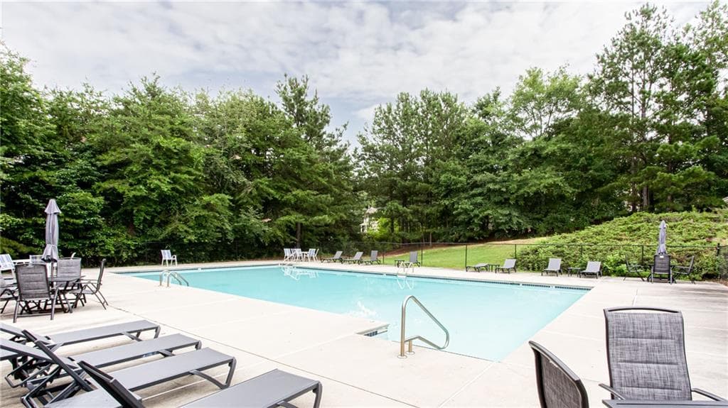 4 bedroom, 4 bathroom, 2,313 sq ft single family residence for sale at 2436 Sky Valley Drive, Dacula, GA 30019 — photo 10