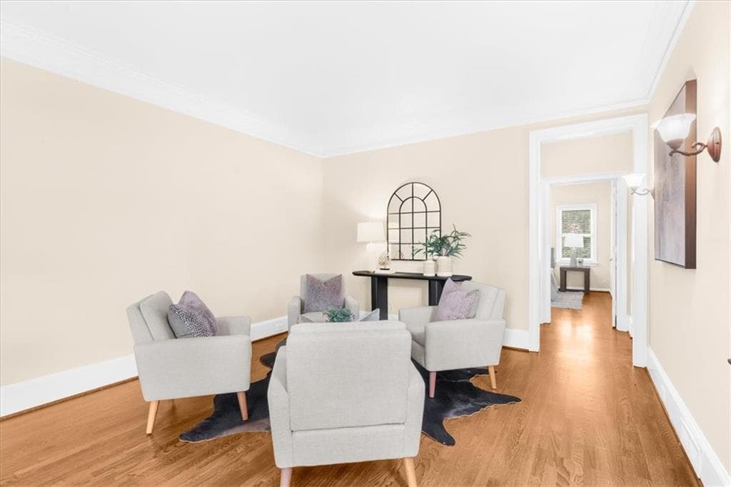 6 bedroom, 5 bathroom, 6,342 sq ft single family residence under contract at 230 Willow Glade Point, Johns Creek, GA 30022 — photo 5