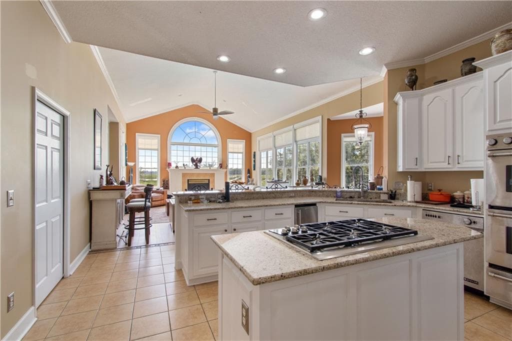 5 bedroom, 5 bathroom, 7,462 sq ft single family residence for sale at 1854 Union Carbide Road, Woodbine, GA 31569 — photo 7