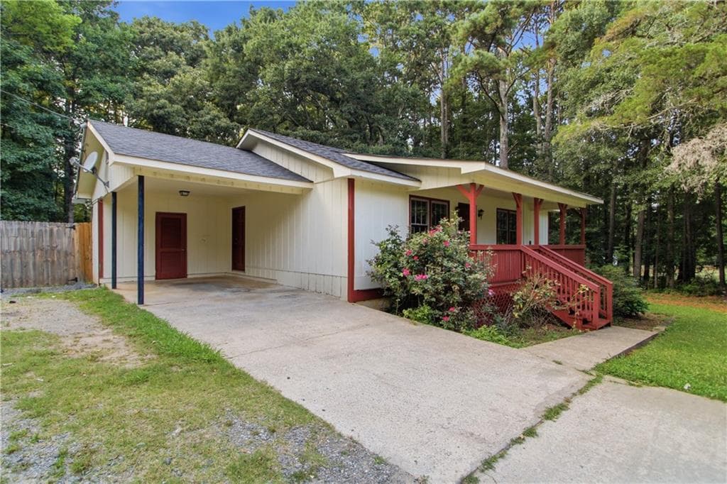 3 bedroom, 2 bathroom, 1,536 sq ft single family residence under contract at 671 Toonigh Road, Canton, GA 30115 — photo 6