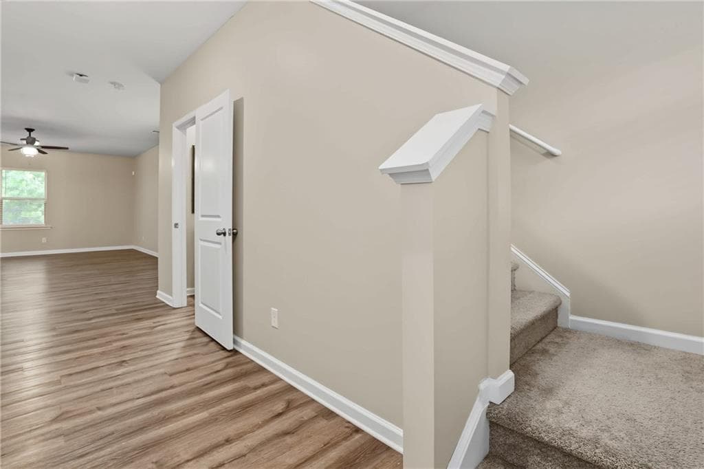 5 bedroom, 3 bathroom, 2,850 sq ft single family residence for sale at 3164 Baylor Circle, Mcdonough, GA 30253 — photo 3