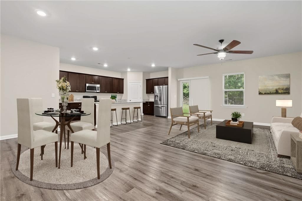 5 bedroom, 3 bathroom, 2,850 sq ft single family residence for sale at 3164 Baylor Circle, Mcdonough, GA 30253 — photo 6