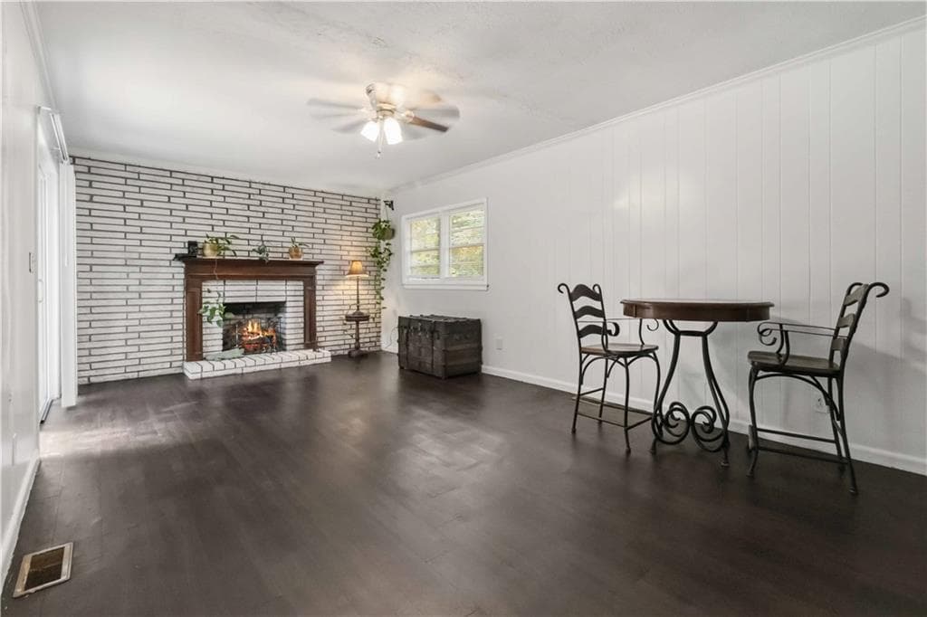 3 bedroom, 2 bathroom, 1,866 sq ft single family residence under contract at 4406 Arcadia Drive, Norcross, GA 30093 — photo 8