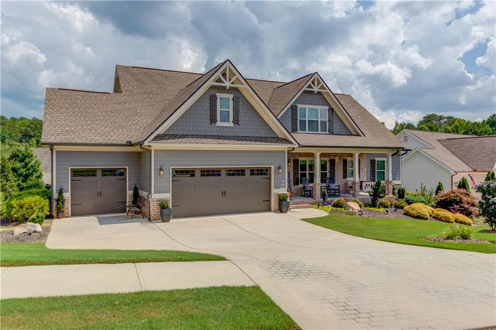 4 bedroom, 4 bathroom, 2,842 sq ft single family residence for sale at 629 Fleeting Court, Monroe, GA 30655 — photo 3